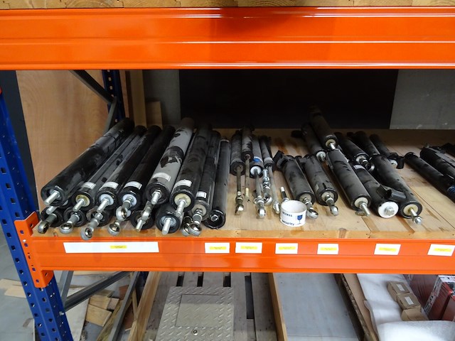 Grote partij montage onderdelen slagbomen - afbeelding 31 van  35