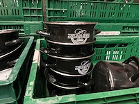 Grote partij mosselkommen en deksels - afbeelding 3 van  8