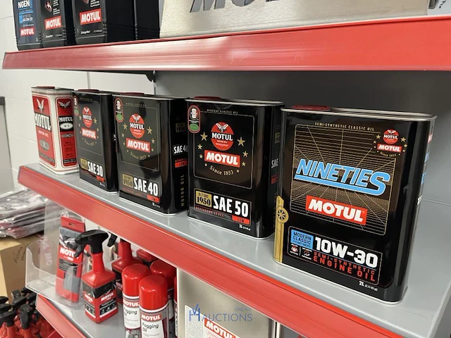 Grote partij motul winkelinrichting en onderhoudsproducten - afbeelding 3 van  20