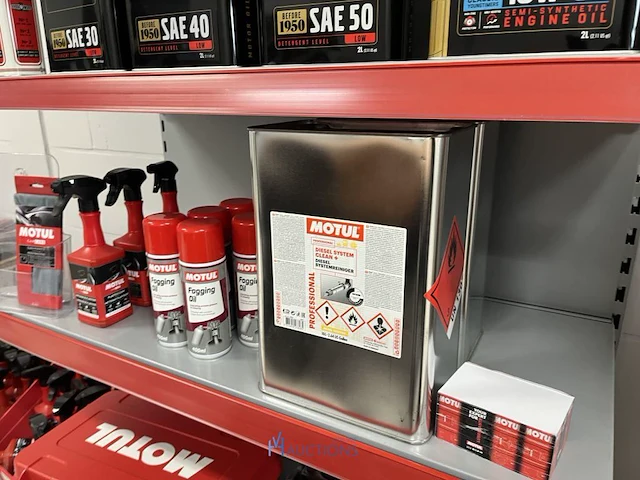 Grote partij motul winkelinrichting en onderhoudsproducten - afbeelding 4 van  20