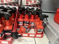Grote partij motul winkelinrichting en onderhoudsproducten - afbeelding 9 van  20