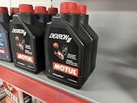 Grote partij motul winkelinrichting en onderhoudsproducten - afbeelding 18 van  20