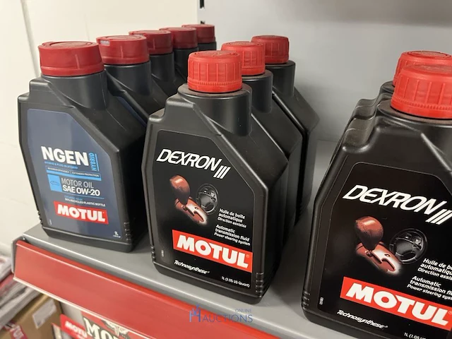 Grote partij motul winkelinrichting en onderhoudsproducten - afbeelding 19 van  20