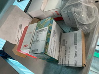 Grote partij onderdelen knapp - afbeelding 7 van  36