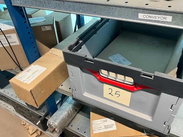 Grote partij onderdelen knapp - afbeelding 23 van  36