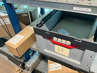 Grote partij onderdelen knapp - afbeelding 23 van  36