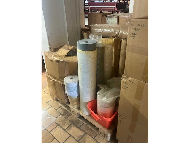 Grote partij plaklint - afbeelding 4 van  12