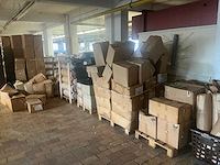 Grote partij plaklint - afbeelding 1 van  12