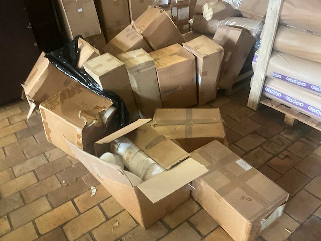 Grote partij plaklint - afbeelding 12 van  12