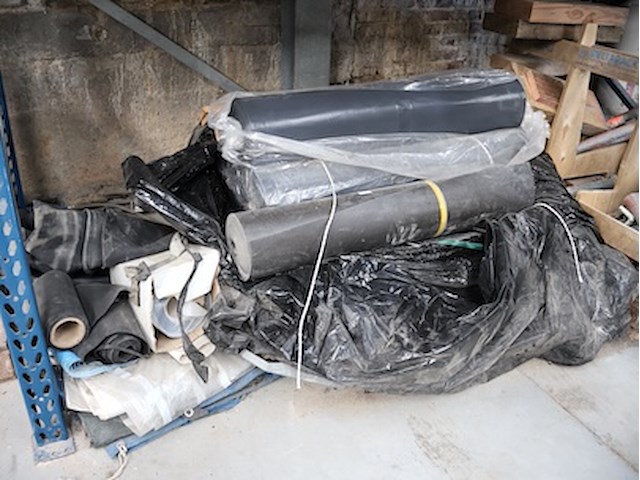 Grote partij plastiek - afbeelding 1 van  5