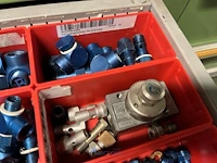Grote partij pneumatische koppelingen, slangen en armaturen - afbeelding 7 van  191