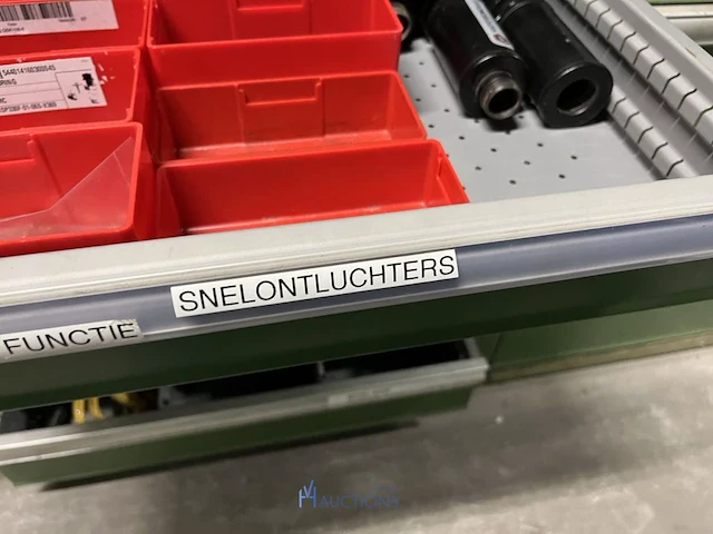 Grote partij pneumatische koppelingen, slangen en armaturen - afbeelding 12 van  191