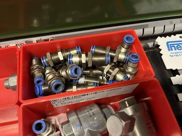 Grote partij pneumatische koppelingen, slangen en armaturen - afbeelding 16 van  191