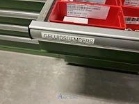 Grote partij pneumatische koppelingen, slangen en armaturen - afbeelding 31 van  191