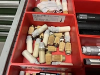 Grote partij pneumatische koppelingen, slangen en armaturen - afbeelding 33 van  191