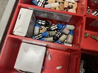 Grote partij pneumatische koppelingen, slangen en armaturen - afbeelding 36 van  191