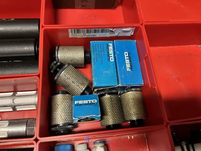 Grote partij pneumatische koppelingen, slangen en armaturen - afbeelding 45 van  191