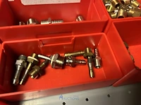 Grote partij pneumatische koppelingen, slangen en armaturen - afbeelding 112 van  191