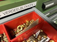 Grote partij pneumatische koppelingen, slangen en armaturen - afbeelding 117 van  191