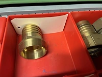 Grote partij pneumatische koppelingen, slangen en armaturen - afbeelding 122 van  191