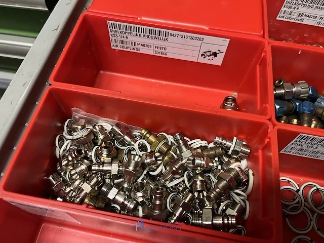 Grote partij pneumatische koppelingen, slangen en armaturen - afbeelding 150 van  191