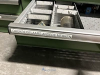 Grote partij pneumatische ventielen en ventieleilanden - afbeelding 76 van  193