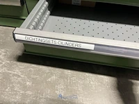 Grote partij pneumatische ventielen en ventieleilanden - afbeelding 83 van  193