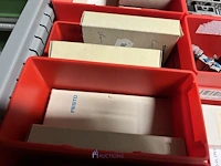 Grote partij pneumatische ventielen en ventieleilanden - afbeelding 178 van  193