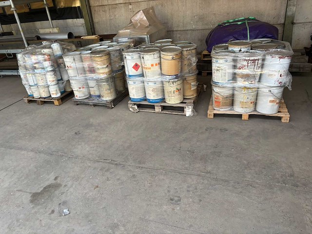 Grote partij professionele verf, coatings & vloeistoffen – ca. 10 pallets - afbeelding 1 van  29
