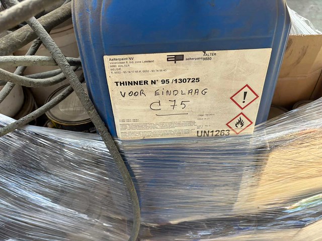 Grote partij professionele verf, coatings & vloeistoffen – ca. 10 pallets - afbeelding 24 van  29