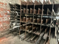 Grote partij profielstaal - afbeelding 6 van  9