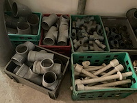 Grote partij pvc moffen en koppelingen - afbeelding 3 van  6