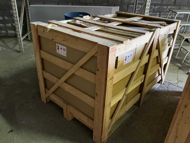 Grote partij radiatoren met koper vanbinnen - afbeelding 3 van  6