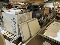 Grote partij reclamepanelen, logo’s, lichtbakken - afbeelding 17 van  18