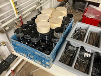 Grote partij restaurantbenodigdheden - afbeelding 6 van  11