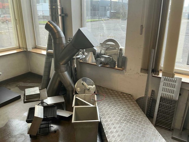 Grote partij rookgasafvoer-demomateriaal - afbeelding 7 van  10