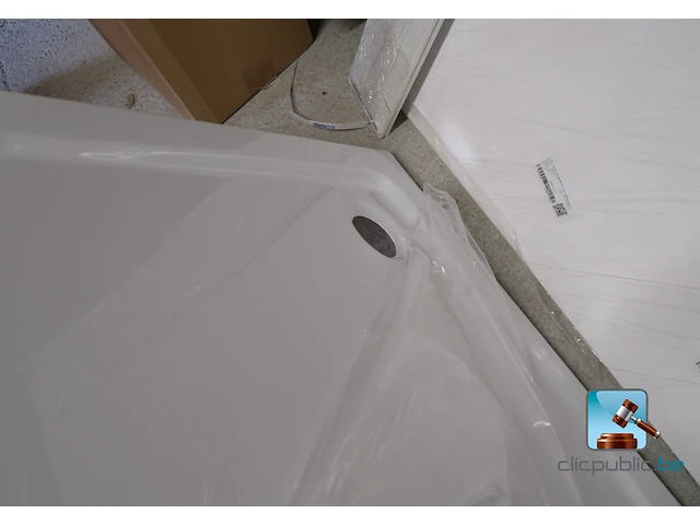 Grote partij sanitair en accessoires - afbeelding 2 van  21