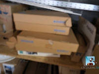 Grote partij sanitair en accessoires - afbeelding 7 van  21