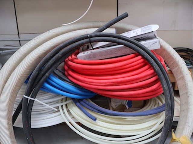 Grote partij sanitair - afbeelding 5 van  7