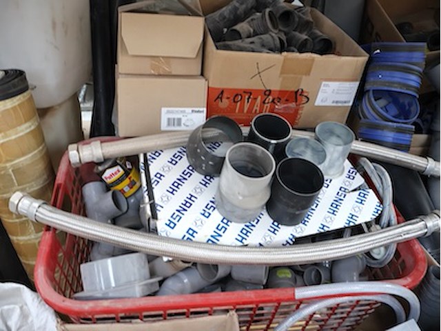 Grote partij sanitair - afbeelding 5 van  13