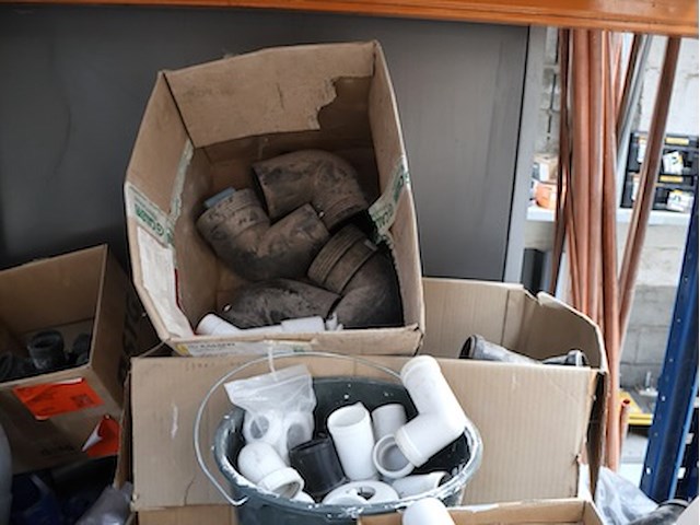 Grote partij sanitair - afbeelding 9 van  13