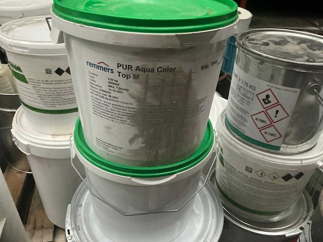 Grote partij schildersbenodigdheden - afbeelding 8 van  23