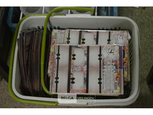 Grote partij schooletiketten (ideaal voor strooigoed carnaval) - afbeelding 2 van  3