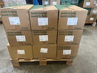 Grote partij schroeven 32400 stuks halve pallet