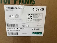 Grote partij schroeven 32400 stuks halve pallet - afbeelding 4 van  10