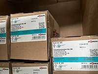 Grote partij schroeven, afdekplaatjes en sealplaatjes - afbeelding 14 van  25