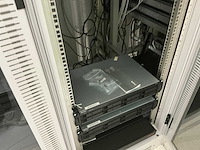 Grote partij servers - afbeelding 5 van  18