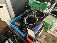 Grote partij servies en glaswerk - afbeelding 5 van  11