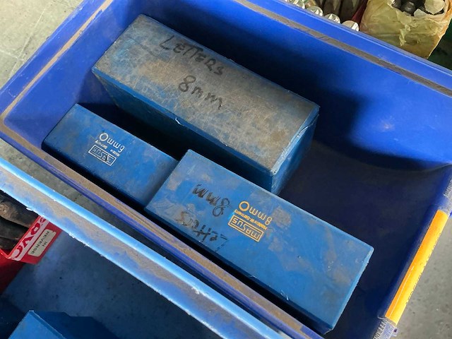 Grote partij slagletters - afbeelding 4 van  6