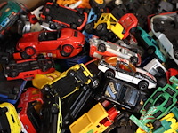 Grote partij speelgoedwagentjes - afbeelding 4 van  4